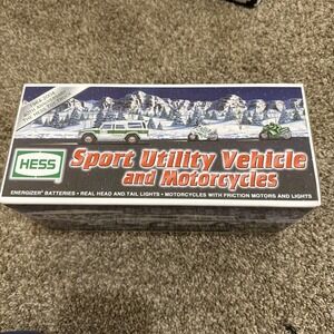 2004 HESS Truck Sport Utility Vehicle And‎ Motorcycles 40th Anniversary Edition
